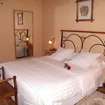 Kır Evi Montejos & *