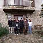 Montejos & Kır Evi